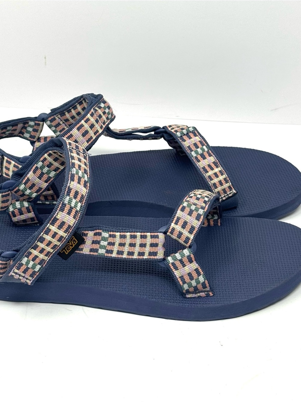 Teva Original Universal Sandal Modern Check Blue Pink Strappy Sport Worn Once - Picture 3 of 7